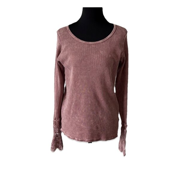 BKE Long Sleeve Embroidered Cuffs Thermal Top L Boho Elena Gilbert Bella Swan - Picture 2 of 15
